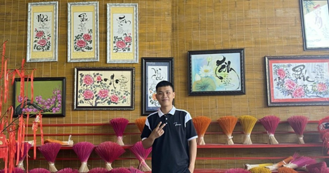 anhChiThanh anhChiThanh